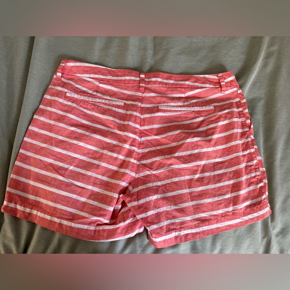Old Navy Striped Cotton Shorts Size 6 - Picture 2 of 5